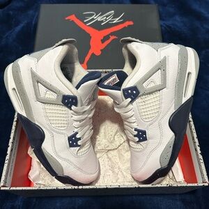 Jordan 4 Retro White Midnight Navy